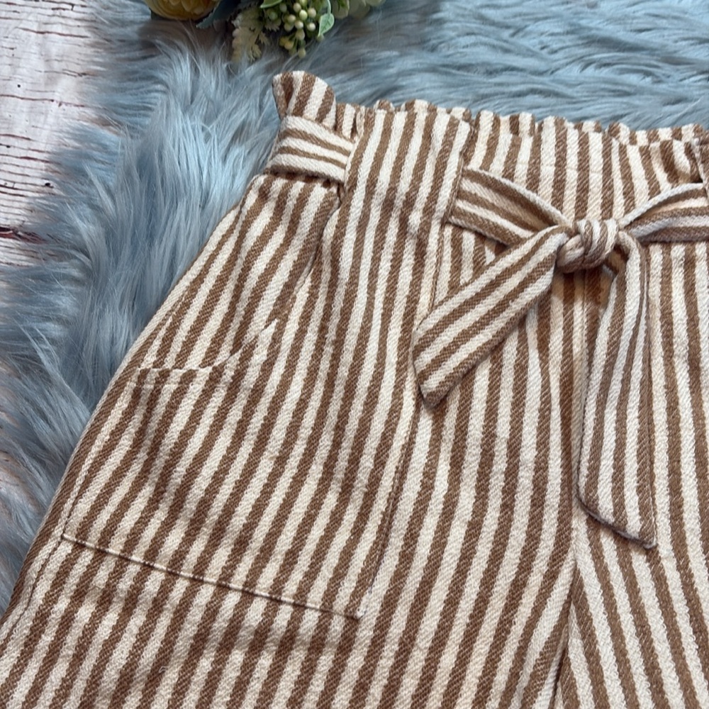 Zara Kids Tan Stripe Tie Waist Paper Bag Shorts sz 13/14 - Picture 2 of 7